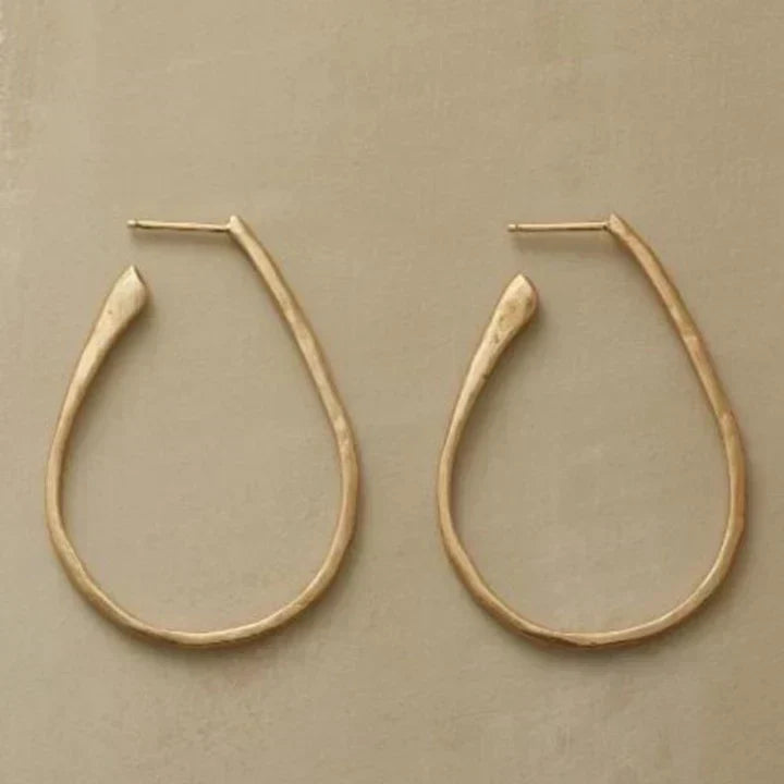 Boucles d'oreilles créoles dorées vintage chiques